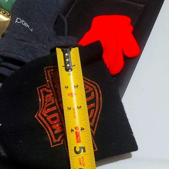 Toddler beanie, toddler mittens and red gloves. Winter gear Toddler - Picture 12 of 16